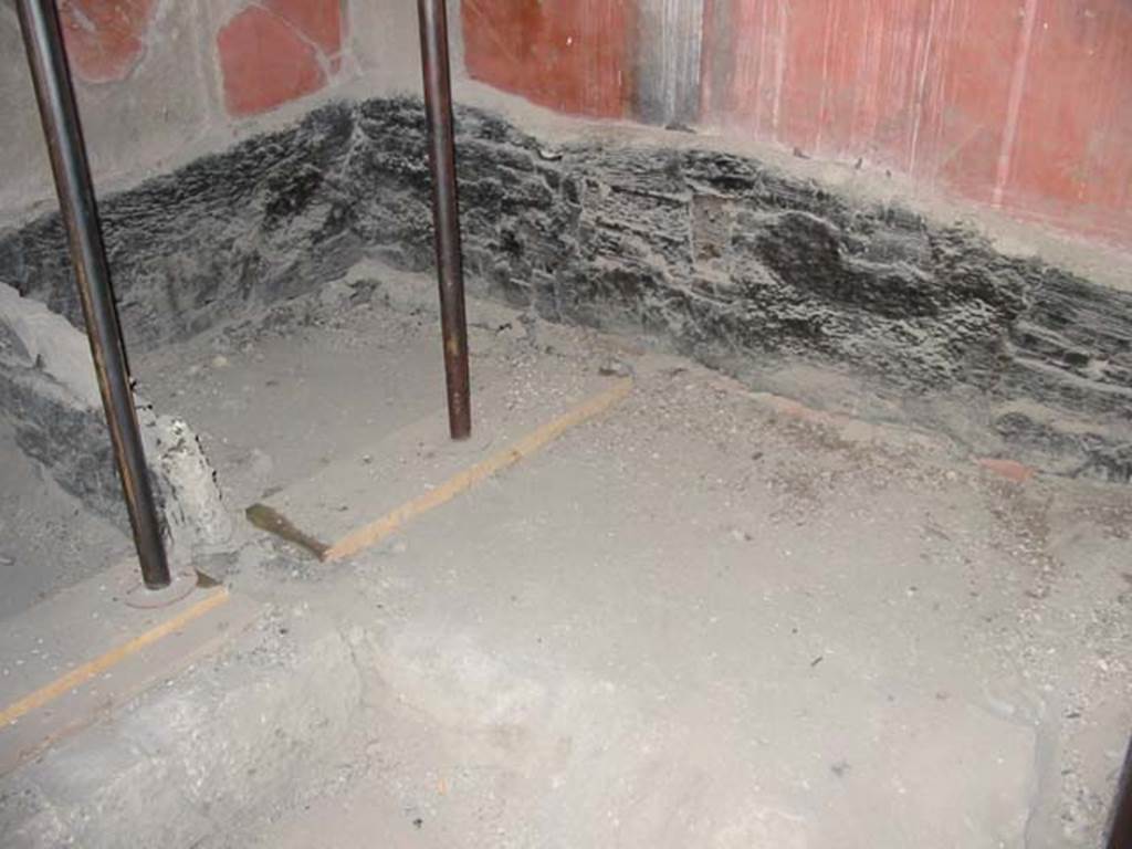 III.14, Herculaneum. May 2003. Room 2, looking towards east wall and south-east corner. 
Photo courtesy of Nicolas Monteix.